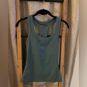 Alo tank top
